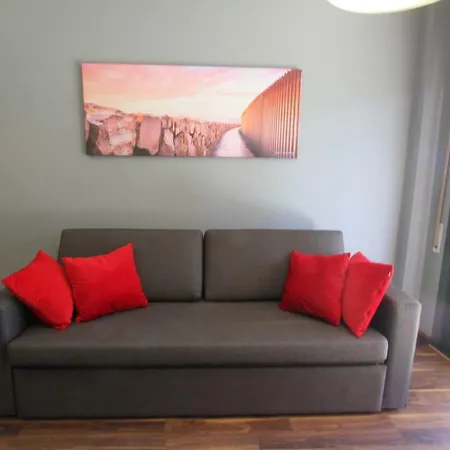 Click&booking Tramuntana Garden Duplex