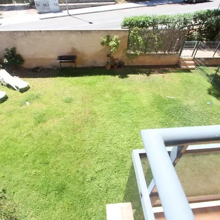 Click&booking Tramuntana Garden Duplex * Salou